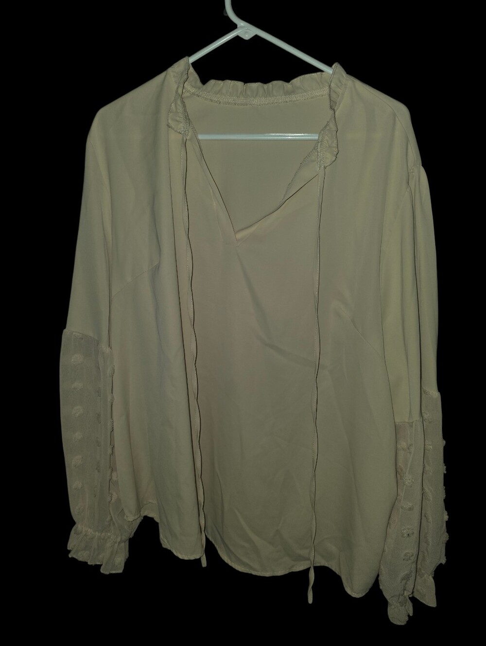 7/2/3. Women's Ruffle Tie Blouse